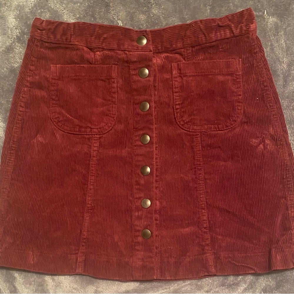 Brandy Melville corduroy mini skirt. Listed as one size but fits like an Small